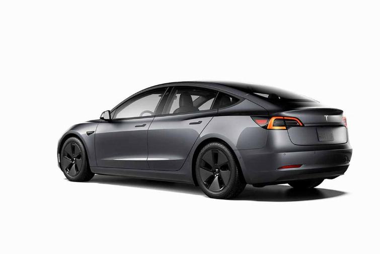 Photo Tesla Model 3 Grande Autonomie