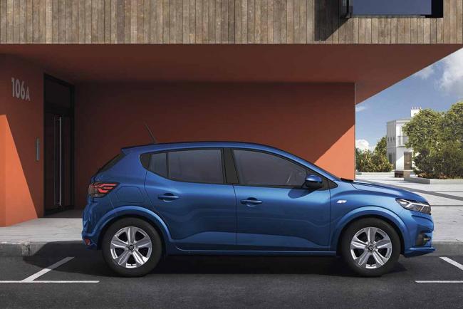 Exterieur_nouvelle-dacia-sandero-elle-a-tout-d-une-clio-sauf-le-prix_1