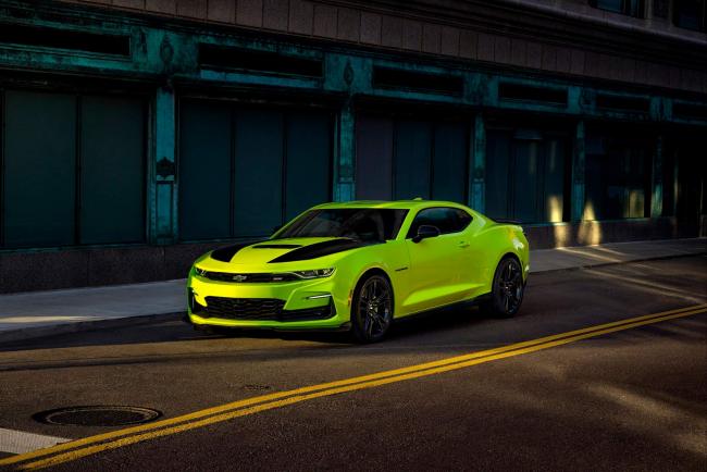 Chevrolet va deja changer la face avant de sa nouvelle camaro 