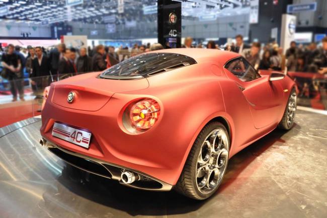 Exterieur_Alfa-Romeo-4C-Concept_2