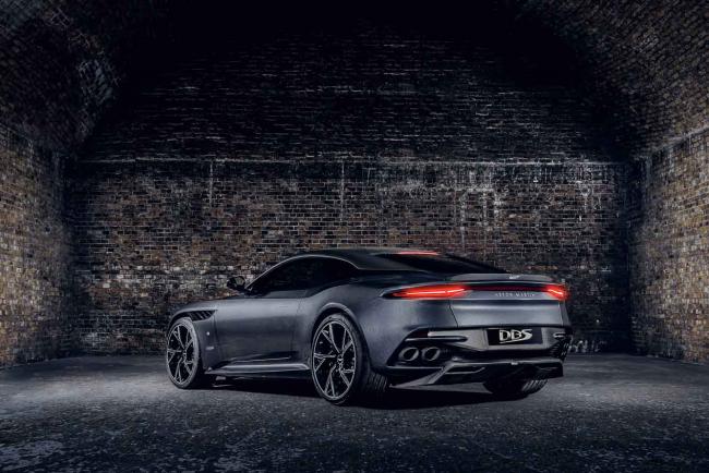 Les Aston Martin Vantage et DBS reçoivent une édition 007