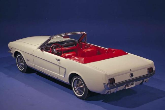 Exterieur_Ford-Mustang-1964_5