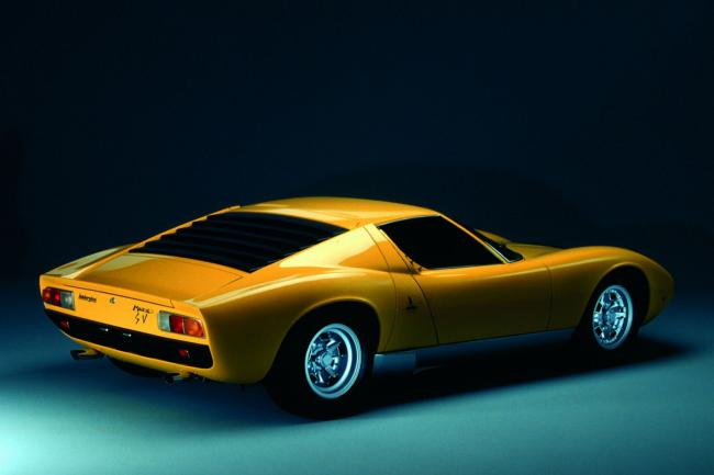 Exterieur_Lamborghini-Miura-1971_4