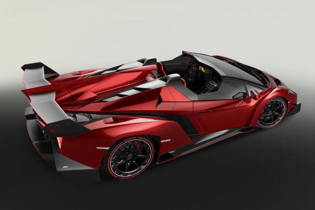 Exterieur_Lamborghini-Veneno-Roadster_3
