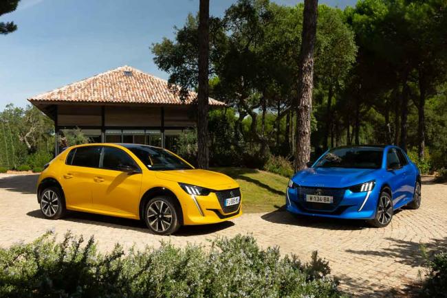 Peugeot 208 électrique ou Peugeot 208 essence : laquelle choisir ?