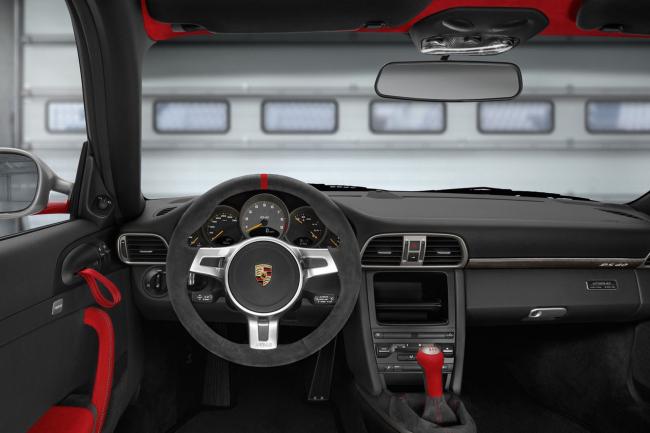 Interieur_Porsche-911-GT3-RS-4-0_5