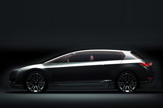 Exterieur_Subaru-Hybrid-Tourer-Concept_2