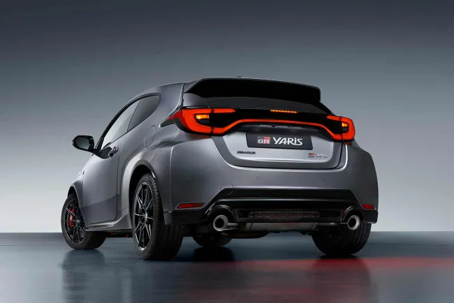 Toyota GR Yaris 2024 : La petite teigne revient... mais avec une boîte auto !
