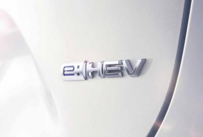 Image principale de l'actu: Le nouveau Honda H-RV 2021 sera hybride avec le e:HEV