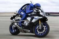 Image principale de l'actu: Yamaha R1 motobot : les debuts de la moto autonome