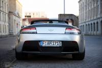 Exterieur_Aston-Martin-V8-Vantage-Roadster-N430_1
                                                        width=