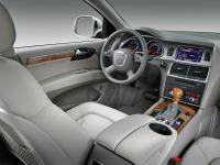 Interieur_Audi-Q7_50