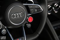 Interieur_Audi-R8-Spyder-V10-2017_35
                                                        width=