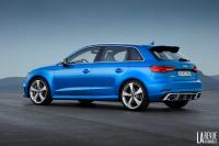 Exterieur_Audi-RS3-Sportback-quattro_11
                                                        width=