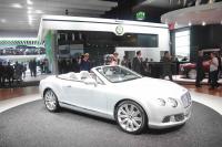 Exterieur_Bentley-Continental-GTC-2012_12
                                                        width=
