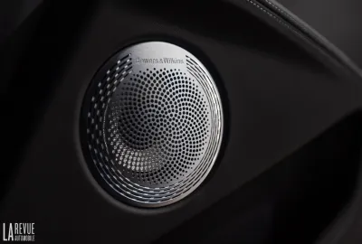 Image principale de l'actu: BMW XM et le Diamond Surround Sound System de Bowers & Wilkins