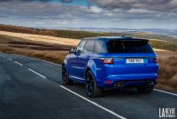 Exterieur_Land-Rover-Range-Rover-Sport-SVR-Velocity-Blue_24