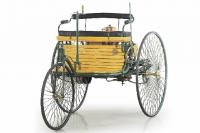 Exterieur_Mercedes-Patent-Motorwagen-1886_0
                                                        width=