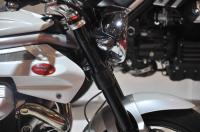 Exterieur_Moto-Guzzi-Grinso-V8-2012_14
                                                        width=