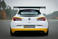 Exterieur_Opel-Astra-OPC-Cup_10