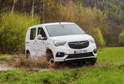 Image principale de l'actu: Opel Combo Cargo 4x4 : 6 400 € pour aller partout !