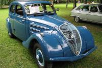 Bâche design spéciale adaptée à Peugeot 302 1936-1938 Blue with white  striping housse de voiture pour l'intérieur
