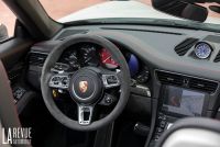 Interieur_Porsche-911-Carrera-4-GTS-Cabriolet-2017_35
                                                        width=