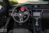 Interieur_Porsche-911-Carrera-4-GTS-Cabriolet-2017_36
                                                        width=