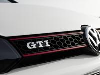 Exterieur_Volkswagen-Golf-6-GTI_28
                                                        width=