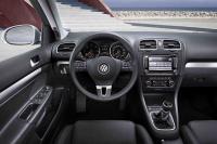 Interieur_Volkswagen-Golf-Variant_3
                                                        width=
