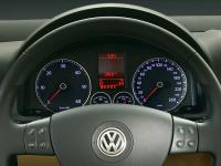 Interieur_Volkswagen-Golf_35
