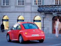 Exterieur_Volkswagen-New-Beetle_26
                                                        width=