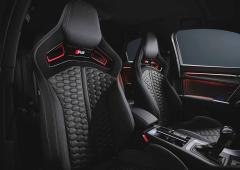 Interieur_audi-rs-q3-10-years-edition_2
                                                        width=