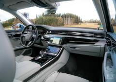 Interieur_essai-audi-s8-ultra-blue-my2022_0
                                                        width=