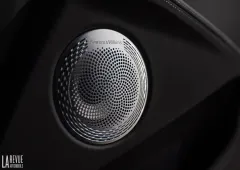 Image de l'actualité:BMW XM et le Diamond Surround Sound System de Bowers & Wilkins