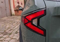 Exterieur_dacia-duster-gpl-le-suv-qui-dit-stop-au-superflu-la-preuve-avec-notre-essai-et-ses-images_12
                                                        width=