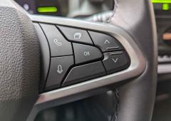 Exterieur_dacia-duster-gpl-le-suv-qui-dit-stop-au-superflu-la-preuve-avec-notre-essai-et-ses-images_19
                                                        width=