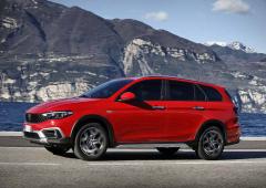Exterieur_fiat-tipo-cross-station-wagon-red_5