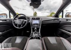 Interieur_ford-mondeo-hybrid-sw_10
                                                        width=