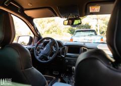 Interieur_ford-ranger-series-speciales-2021_2