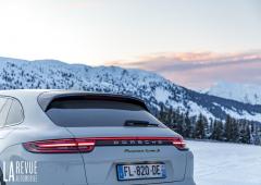 Exterieur_porsche-panamera-turbo-s-e-hybrid-sport-turismo-essai_11