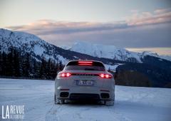 Exterieur_porsche-panamera-turbo-s-e-hybrid-sport-turismo-essai_14
                                                        width=