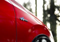 Exterieur_renault-rafale-e-tech-4x4-300-atelier-alpine-l-elegance-et-la-performance-les-images-de-notre-essai_10