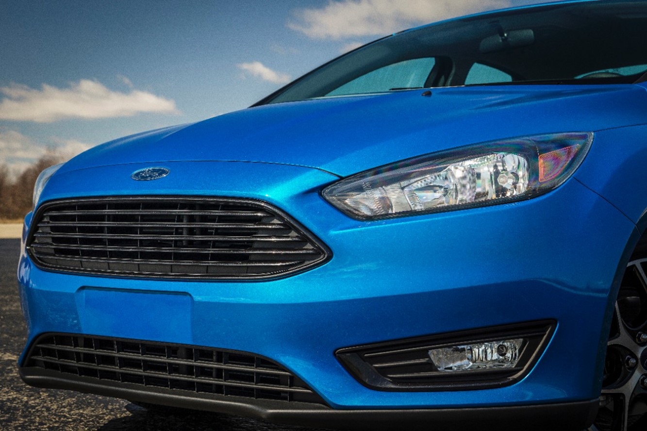 Ford devoile sa focus 2014 restylee version 4 portes 