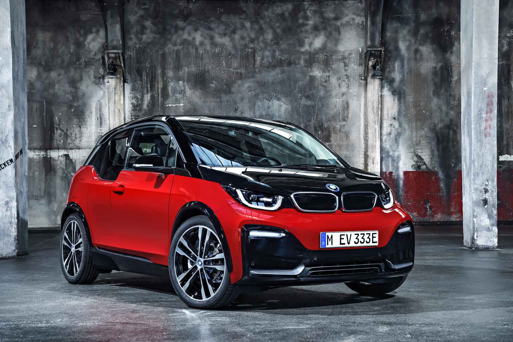 Image principale de l'actu: Bmw i3s quand l electrique gagne des chevaux vapeur 