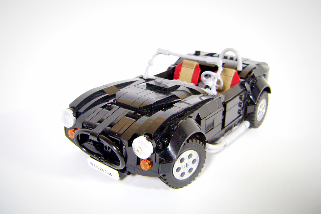 Image principale de l'actu: Ac cobra lego pour parfaire la collection 