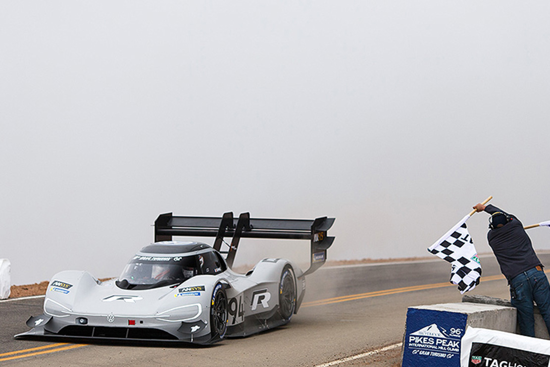 Image principale de l'actu: Volkswagen i d r pikes peak un nouveau record du monde 