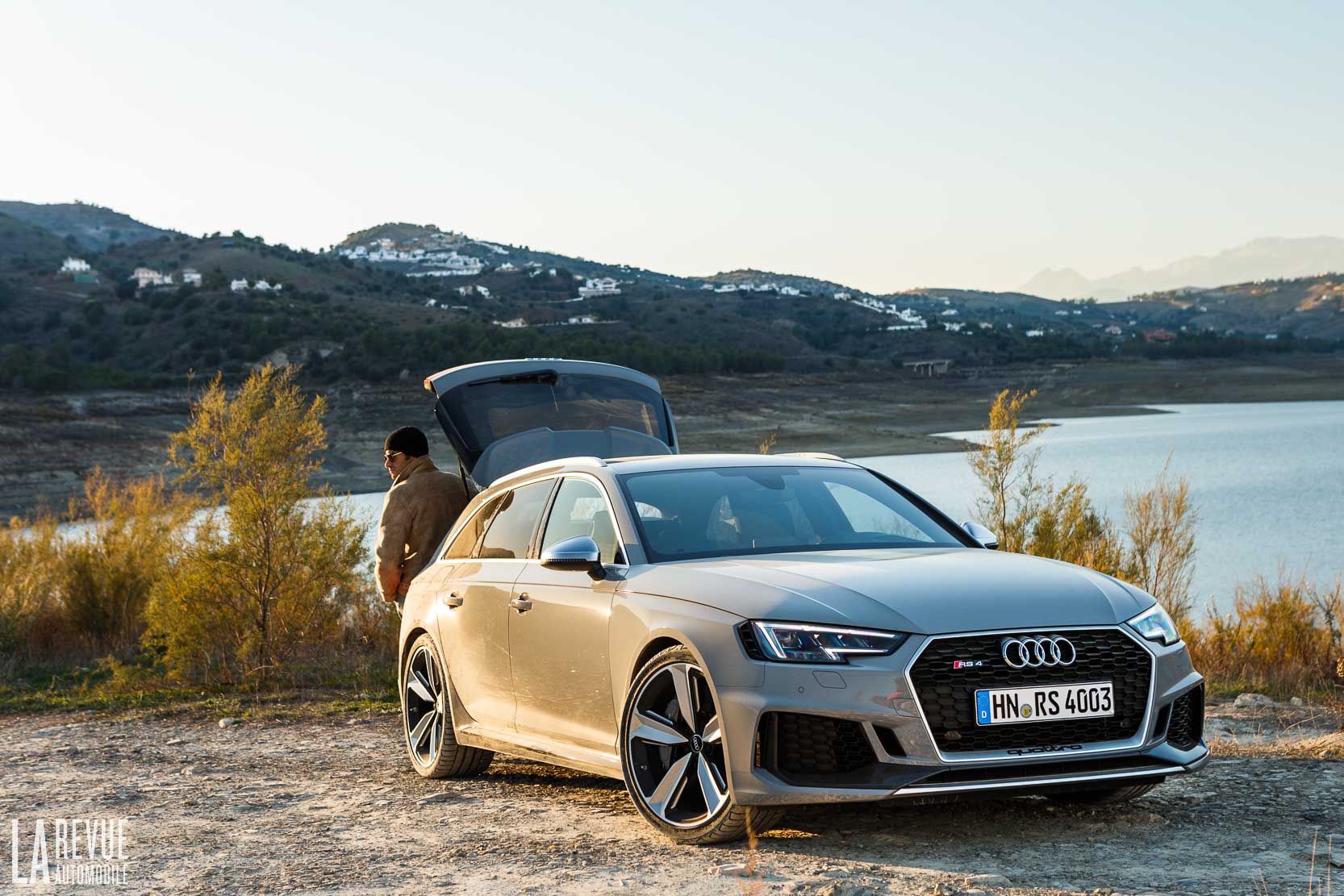 Image principale de l'actu: Essai Audi RS4 avant : évolution de l'espèce