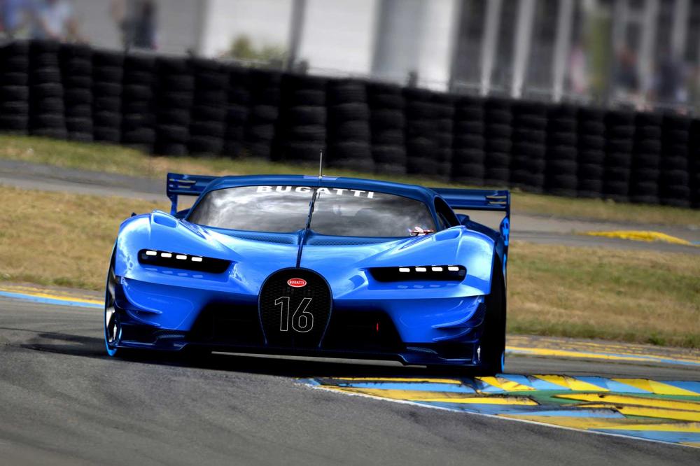 Image principale de l'actu: Bugatti divo 40 exemplaires au prix de 5 millions d euros 