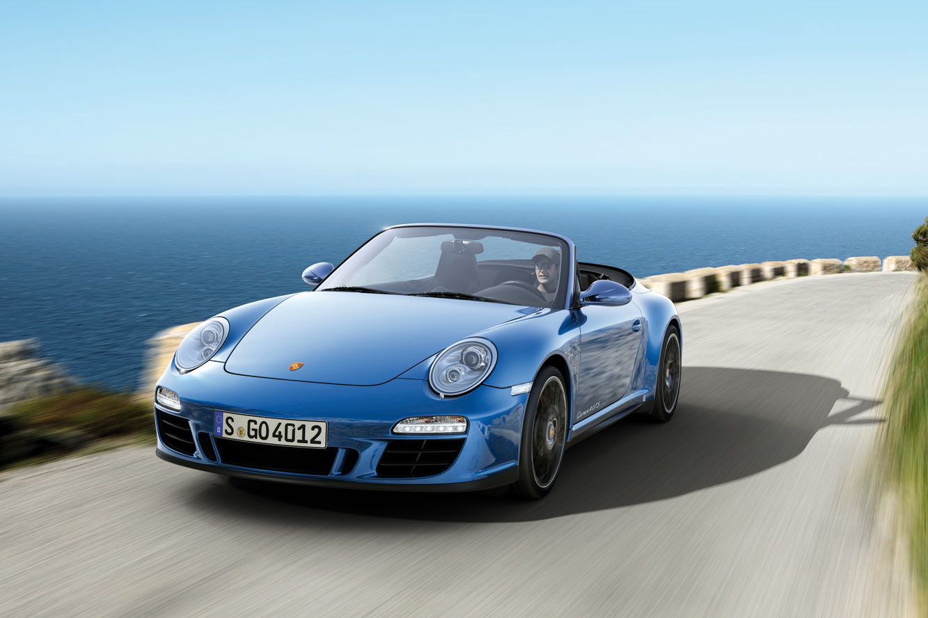 Image principale de l'actu: Album porsche 911 carrera 4 gts cabriolet 